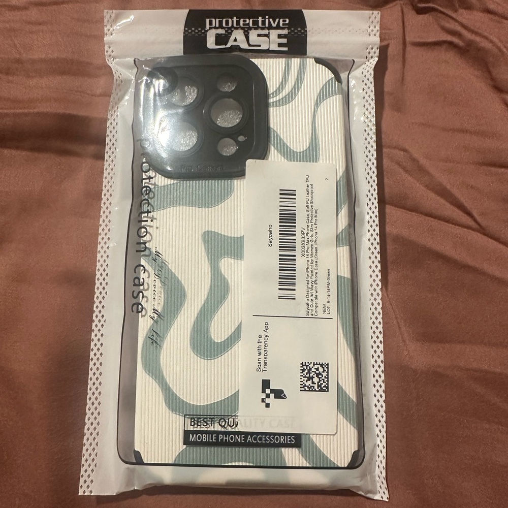 Protective Green and White I-Phone 14 Pro Max Case